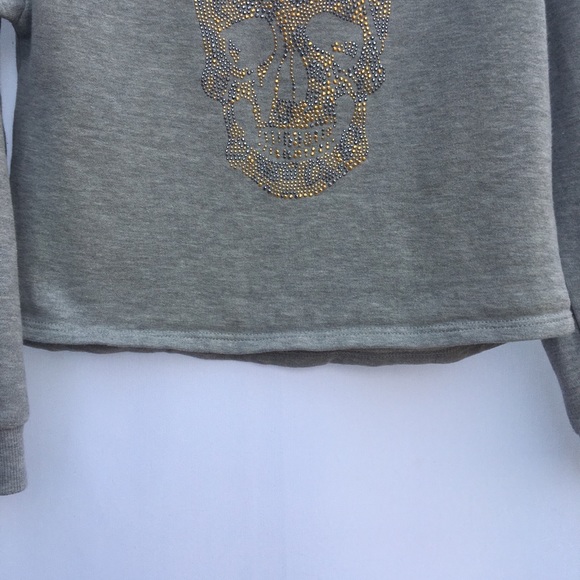 River Island Girls Sweatshirt Grey 9/10 yrs Bedazzled Embellished Skull Crop Top - Picture 8 of 14